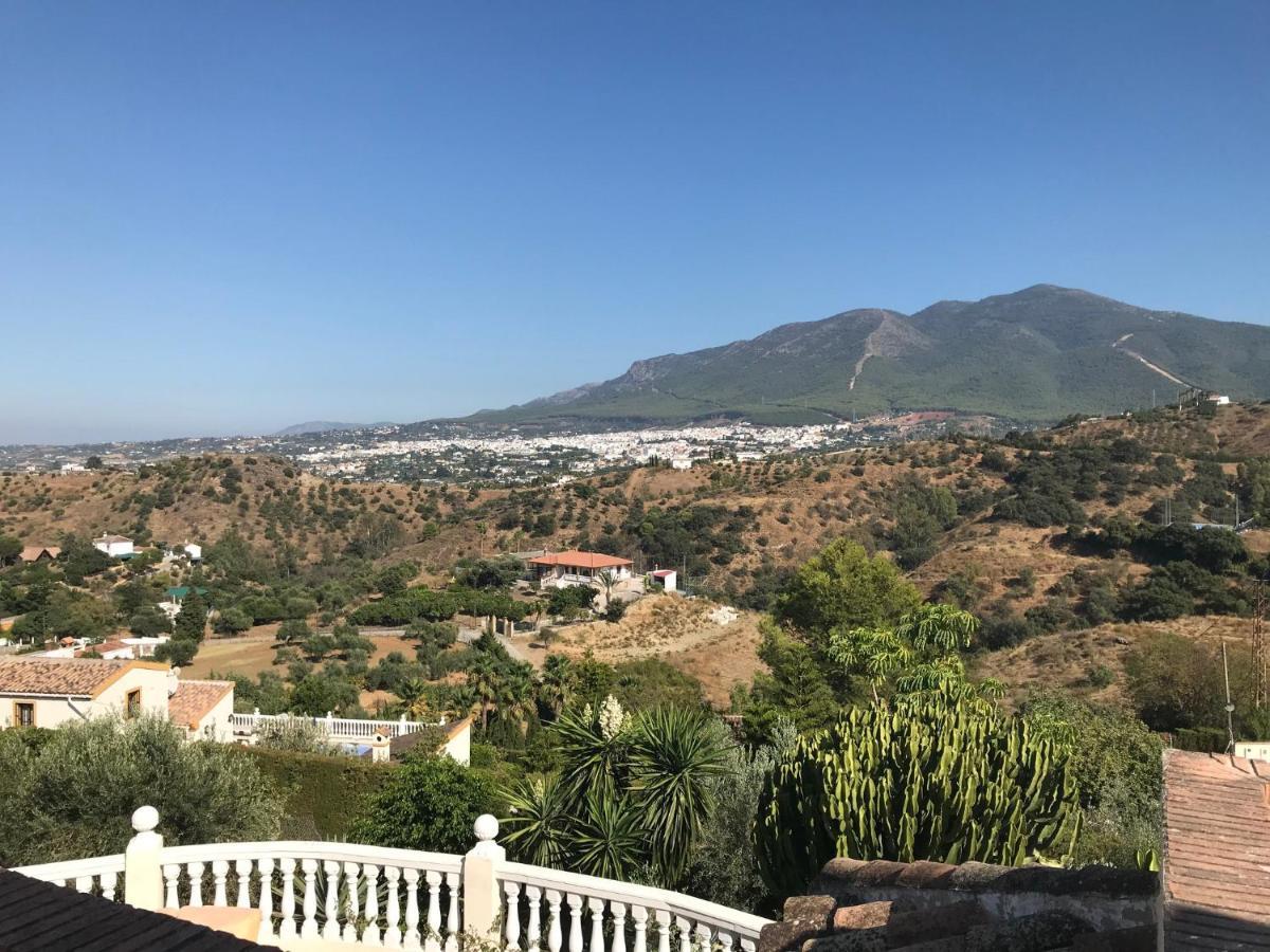 Studio Views Apartment, Cortijo Fruitful Hills Málaga Eksteriør bilde